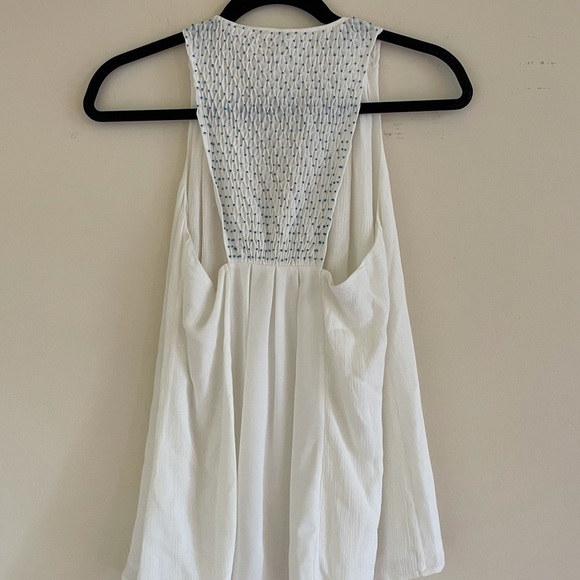 Haute Hippie Stolen Glances V-Neck Sleeveless Top - Picture 6 of 12